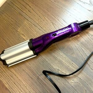 Bed Head Tigi Wave Artist; Hair Waver